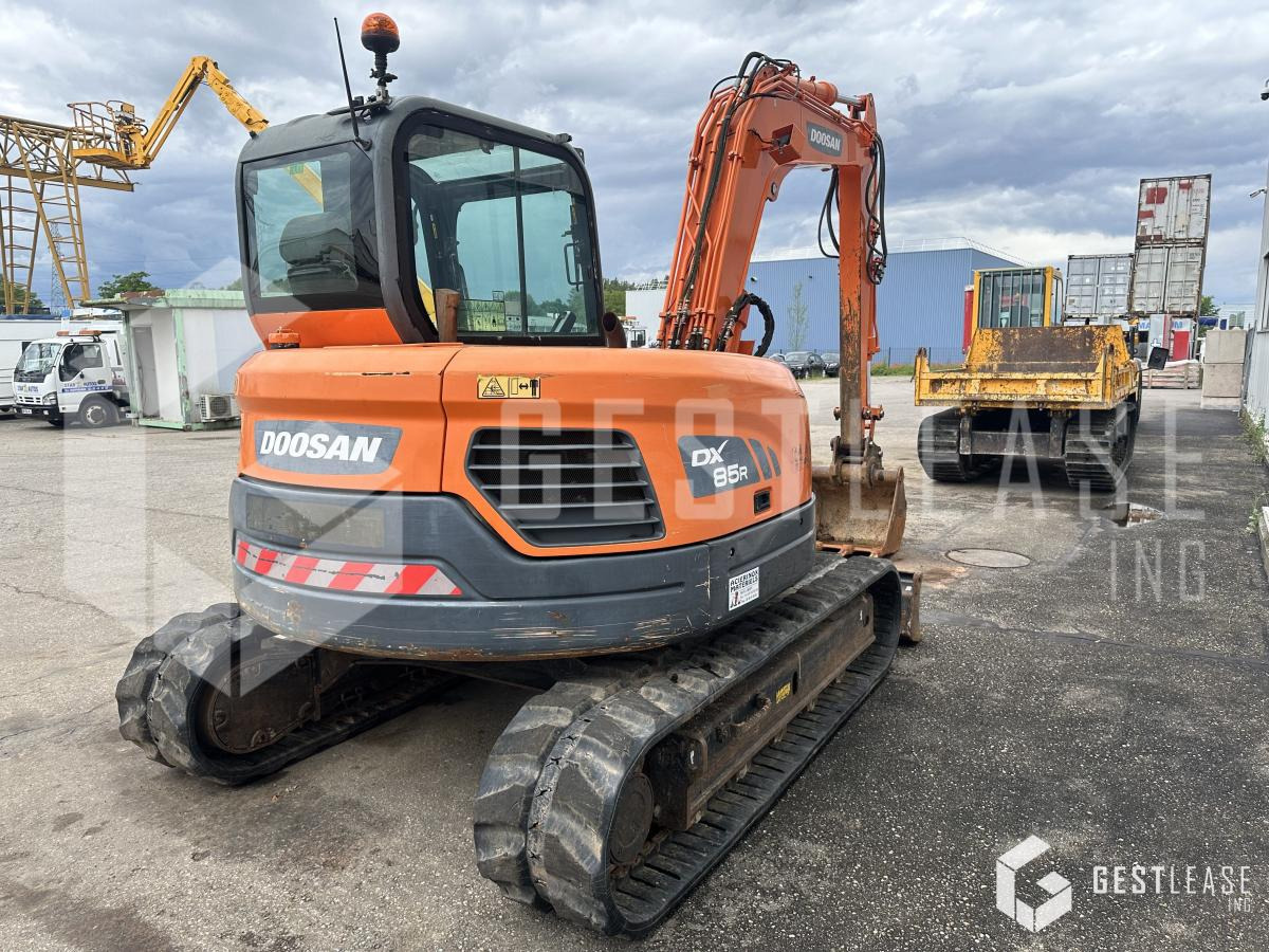 Doosan DX85R-3 - Miniexcavadora: foto 3 Doosan DX85R-3 - Miniexcavadora: foto 3