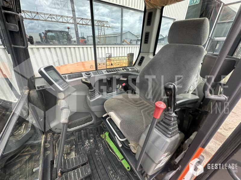 Doosan DX85R-3 - Miniexcavadora: foto 5 Doosan DX85R-3 - Miniexcavadora: foto 5