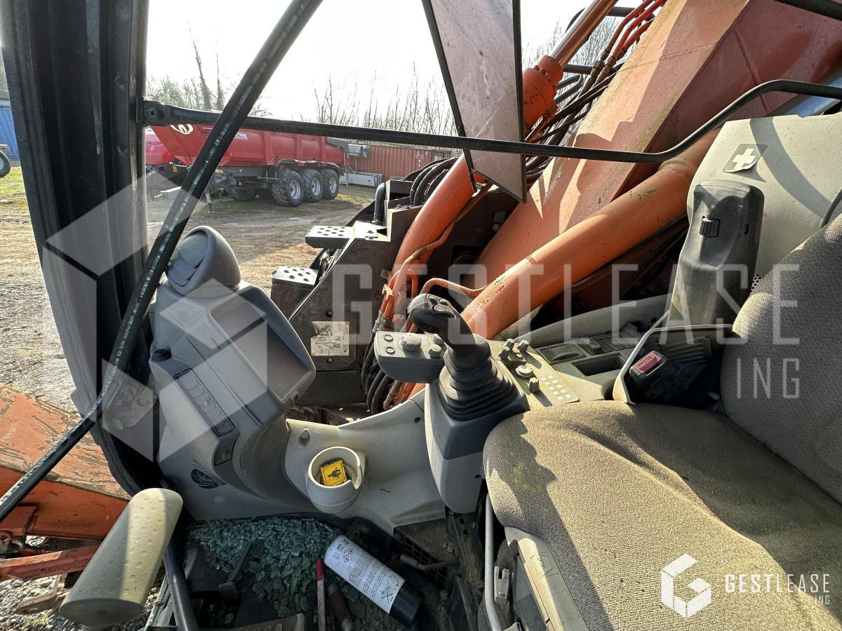 Excavadora de cadenas Hitachi ZAXIS 135 US: foto 15