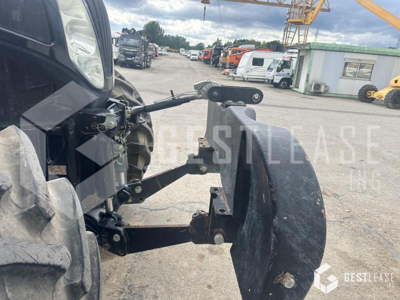 New Holland T7.235 - Tractor: foto 3 New Holland T7.235 - Tractor: foto 3