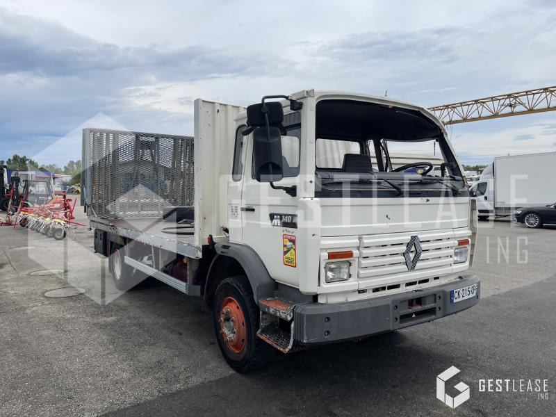 Renault Midlum 140.13 - Camión caja abierta: foto 4 Renault Midlum 140.13 - Camión caja abierta: foto 4