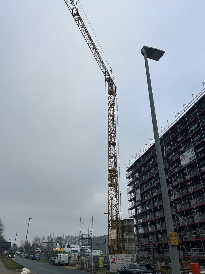 Liebherr 71k Baukran Turmdrehkran 71 K / Baujahr 2003 gebraucht - Grúa torre: foto 2 Liebherr 71k Baukran Turmdrehkran 71 K / Baujahr 2003 gebraucht - Grúa torre: foto 2