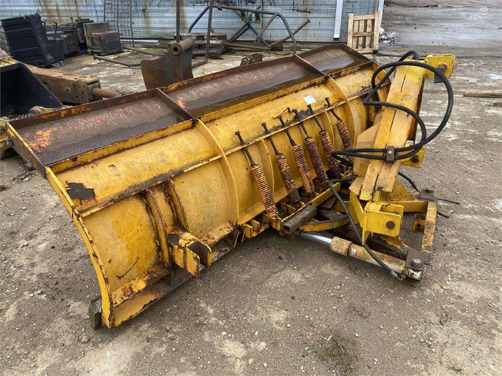 Bassi 2.70 m - Cuchilla quitanieves para Maquinaria agrícola: foto 4 Bassi 2.70 m - Cuchilla quitanieves para Maquinaria agrícola: foto 4