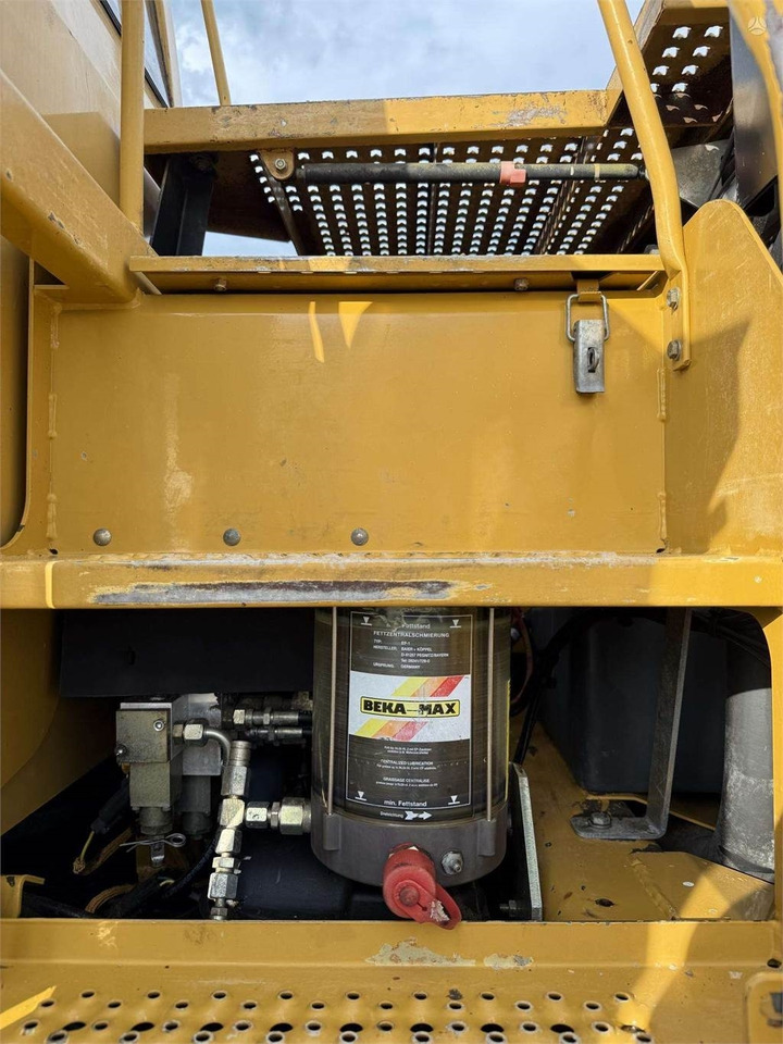 Excavadora de ruedas CAT M315C: foto 16