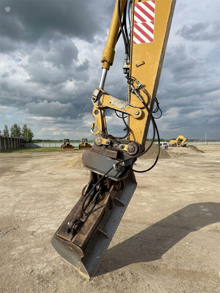 Excavadora de ruedas CAT M315C: foto 9