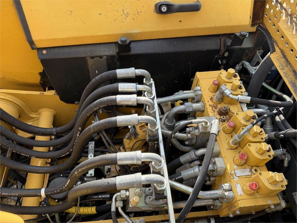 Excavadora de ruedas CAT M315C: foto 18