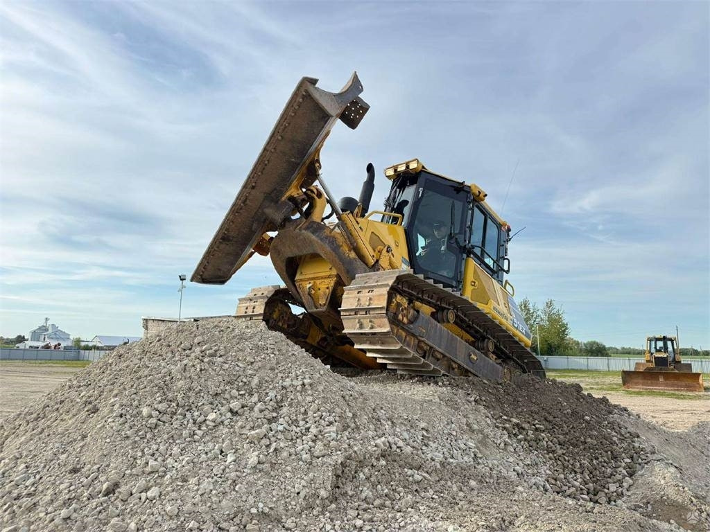 Komatsu D51EX-22 , GPS ready - Bulldozer: foto 1 Komatsu D51EX-22 , GPS ready - Bulldozer: foto 1