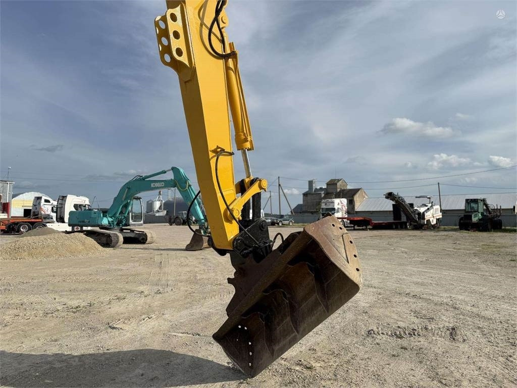 Excavadora de cadenas Komatsu PC 210 LC-7 LONGREACH: foto 8