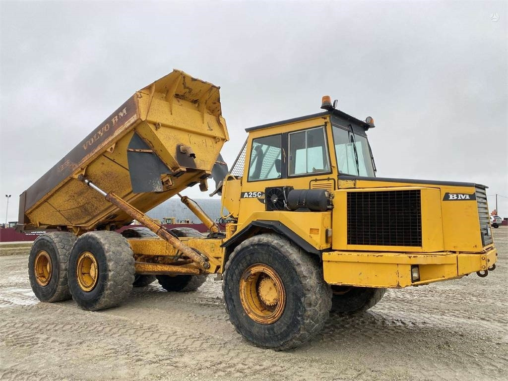 Volvo A25C , Nr.2 - Dúmper articulado: foto 1 Volvo A25C , Nr.2 - Dúmper articulado: foto 1