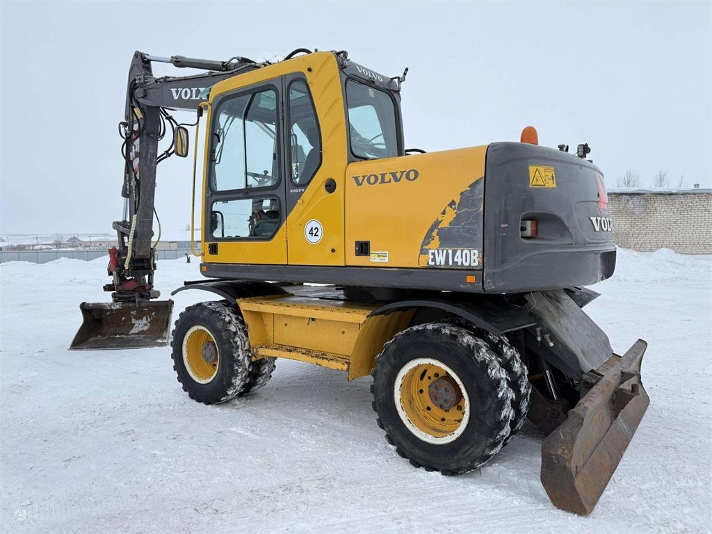 Volvo EW 140 B ROTOTILT + GRAPPLE - Excavadora de ruedas: foto 3 Volvo EW 140 B ROTOTILT + GRAPPLE - Excavadora de ruedas: foto 3