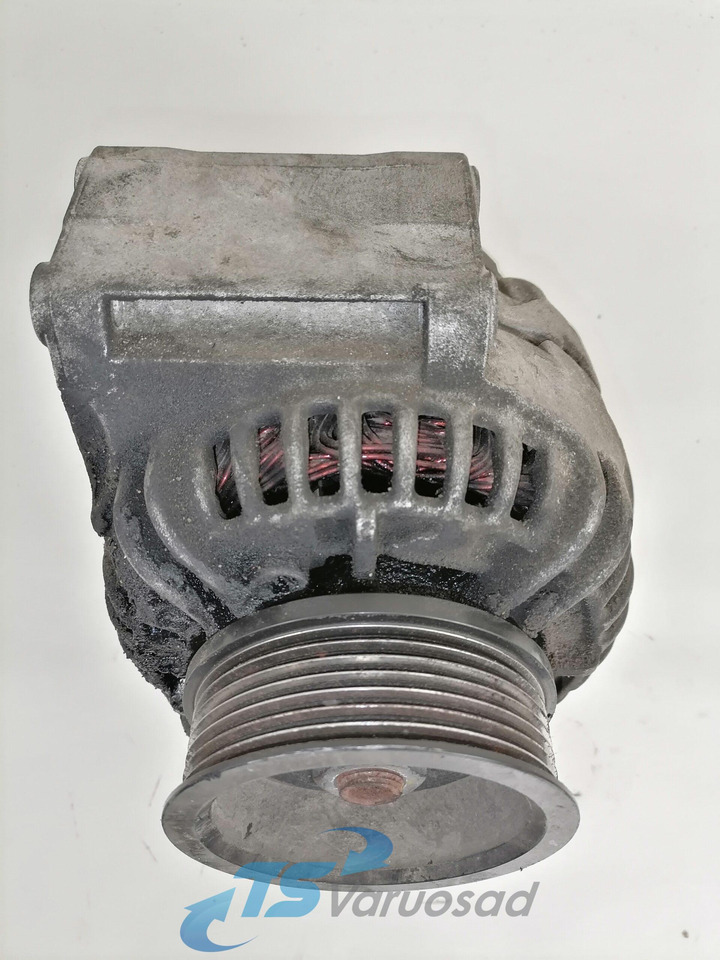 DAF Alternator 0124555117 - Alternador para Camión: foto 2 DAF Alternator 0124555117 - Alternador para Camión: foto 2