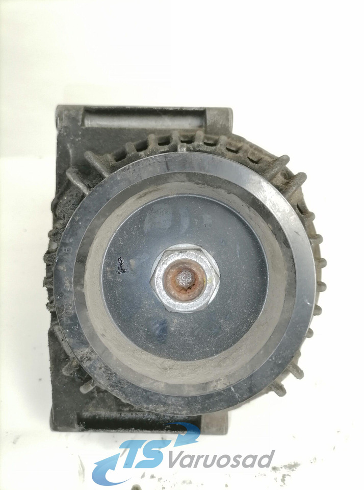 DAF Alternator 0124555117 - Alternador para Camión: foto 3 DAF Alternator 0124555117 - Alternador para Camión: foto 3
