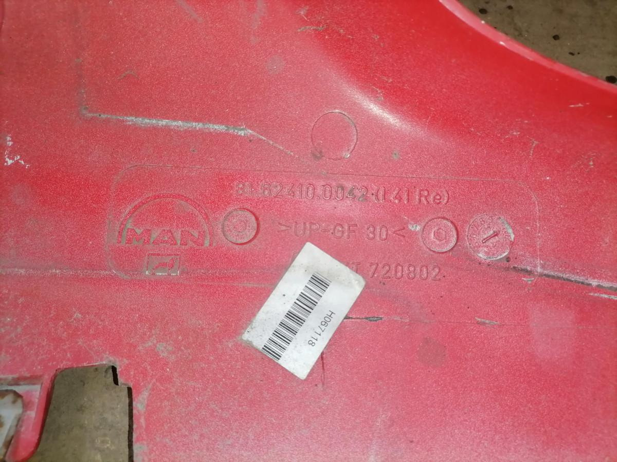 MAN A piilari katteplastik, parem 81624100042 - Parrilla para Camión: foto 4 MAN A piilari katteplastik, parem 81624100042 - Parrilla para Camión: foto 4