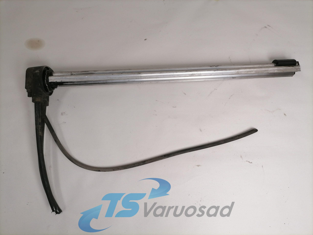 MAN Fuel pick up 6030 - Procesamiento de combustible para Camión: foto 1 MAN Fuel pick up 6030 - Procesamiento de combustible para Camión: foto 1