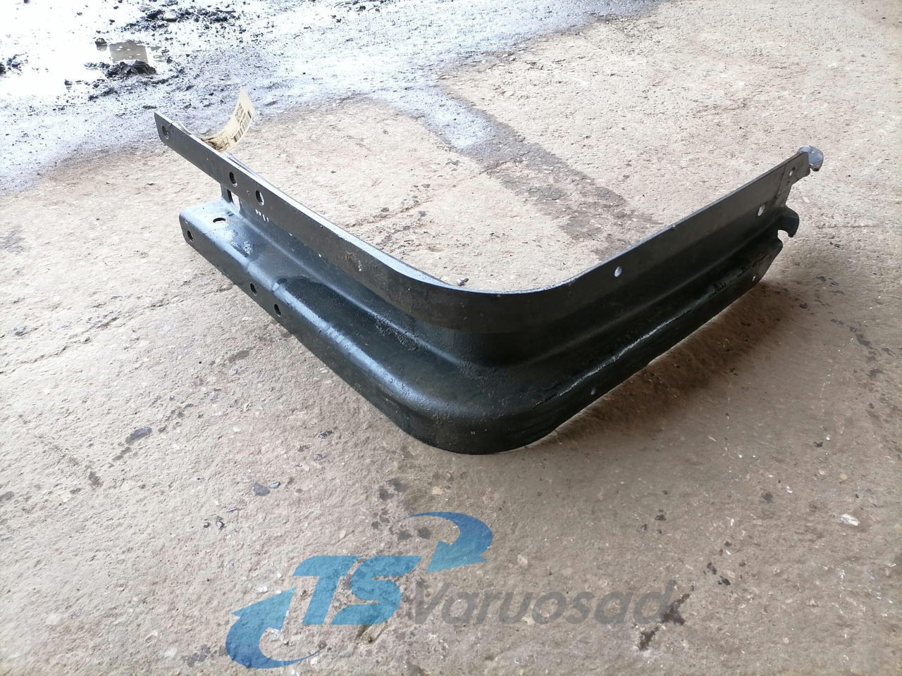 MAN Kütusepaagi kandur, MAN 81418010256 - Depósito de combustible para Camión: foto 4 MAN Kütusepaagi kandur, MAN 81418010256 - Depósito de combustible para Camión: foto 4