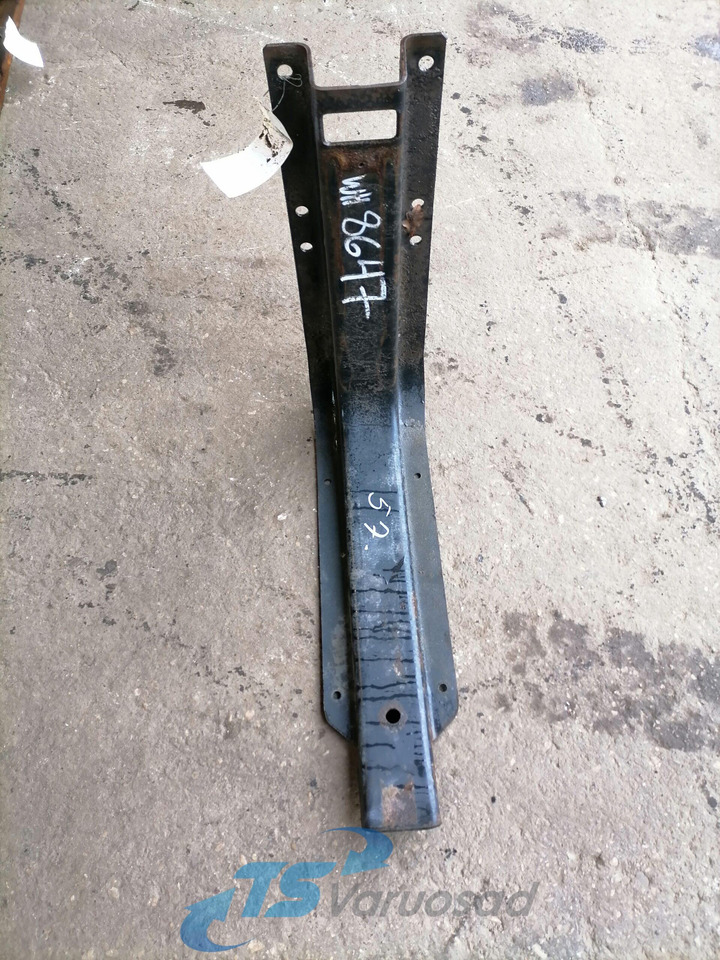 MAN Kütusepaagi kandur, MAN 81418010256 - Depósito de combustible para Camión: foto 3 MAN Kütusepaagi kandur, MAN 81418010256 - Depósito de combustible para Camión: foto 3