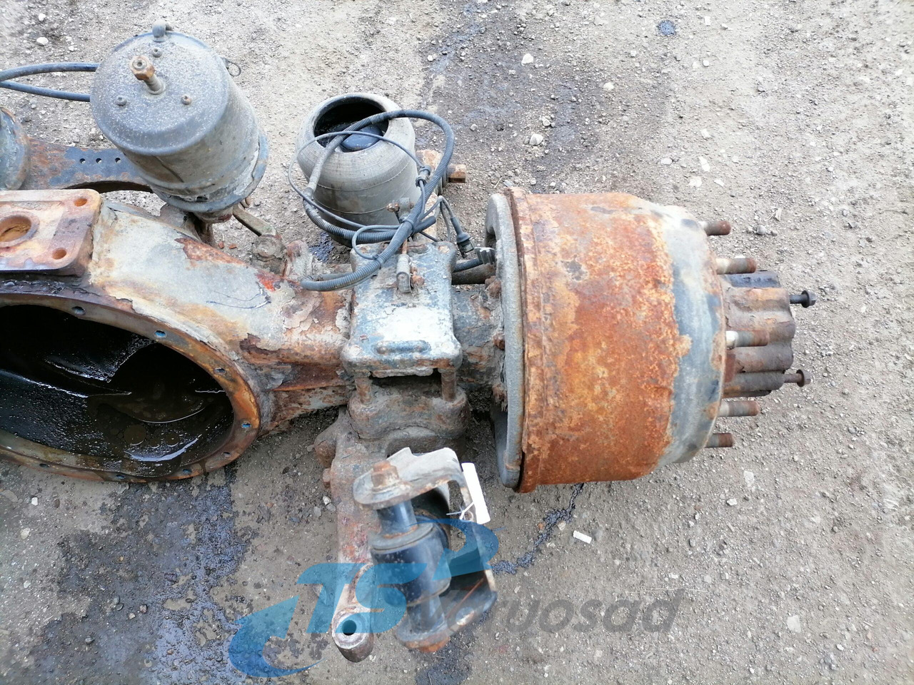 MAN Rear axel housing 81350027176 - Eje y piezas para Camión: foto 3 MAN Rear axel housing 81350027176 - Eje y piezas para Camión: foto 3