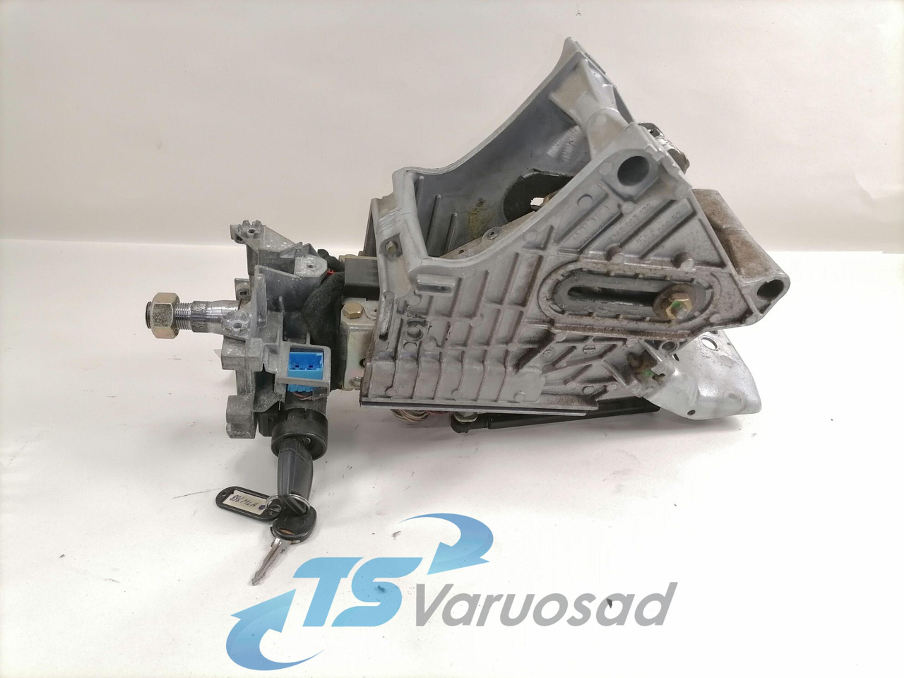 MAN Roolisammas 81461136235 - Columna de dirección para Camión: foto 2 MAN Roolisammas 81461136235 - Columna de dirección para Camión: foto 2