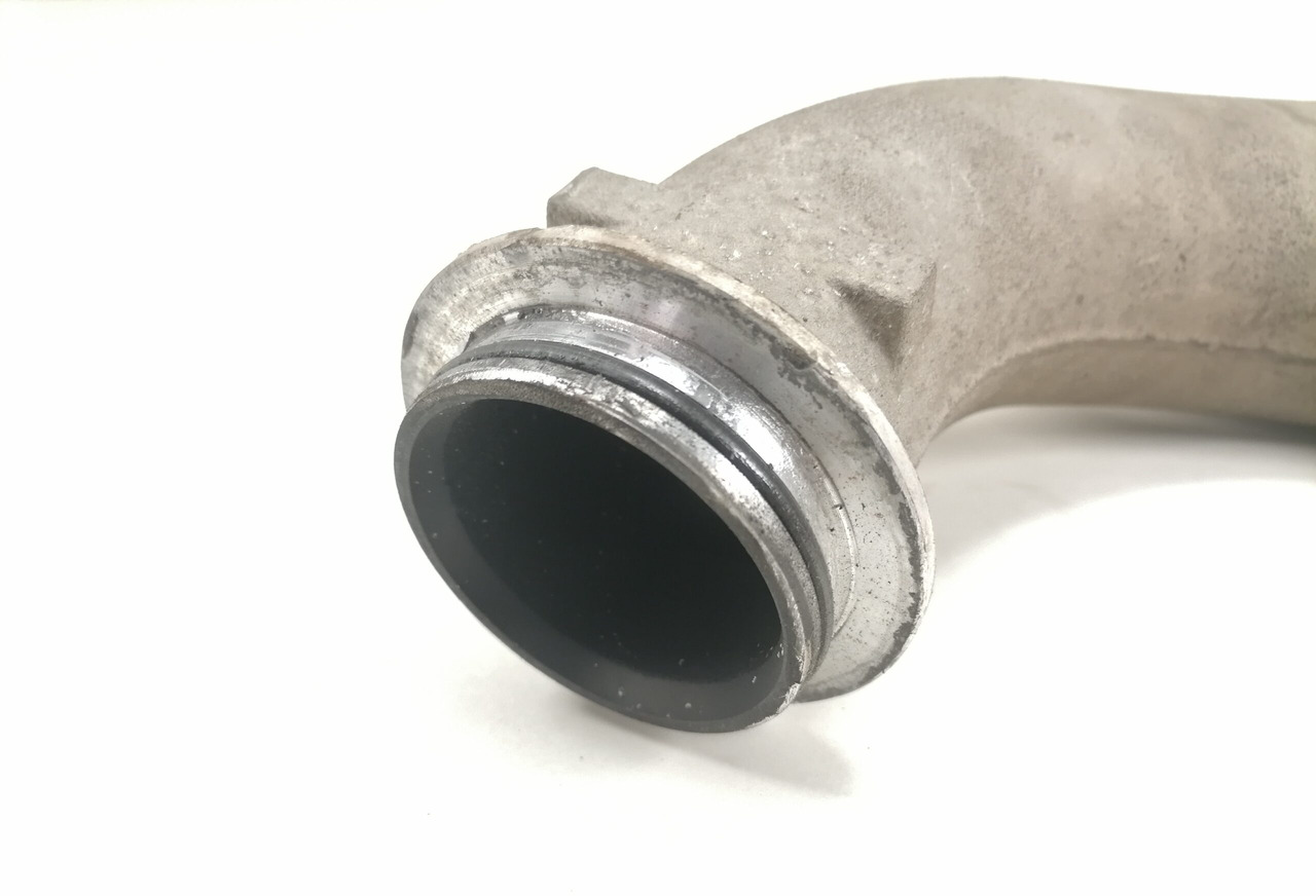 Mercedes-Benz intercooler pipe A4710984907 - Intercooler para Camión: foto 2 Mercedes-Benz intercooler pipe A4710984907 - Intercooler para Camión: foto 2