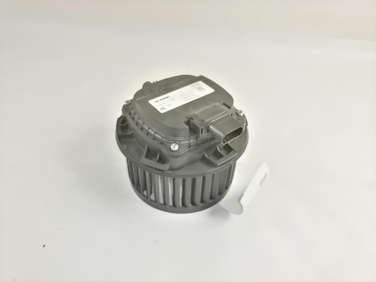 Scania Cab fan 2546341 - Calefacción/ Ventilación para Camión: foto 2 Scania Cab fan 2546341 - Calefacción/ Ventilación para Camión: foto 2