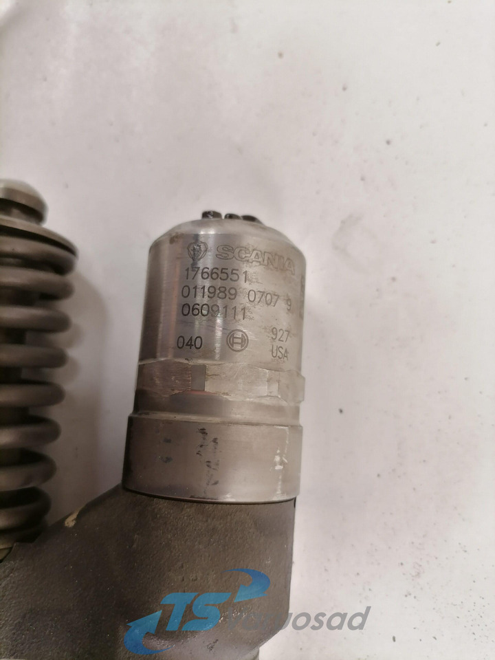 Scania Injector 1766551 - Bomba de combustible para Camión: foto 3 Scania Injector 1766551 - Bomba de combustible para Camión: foto 3