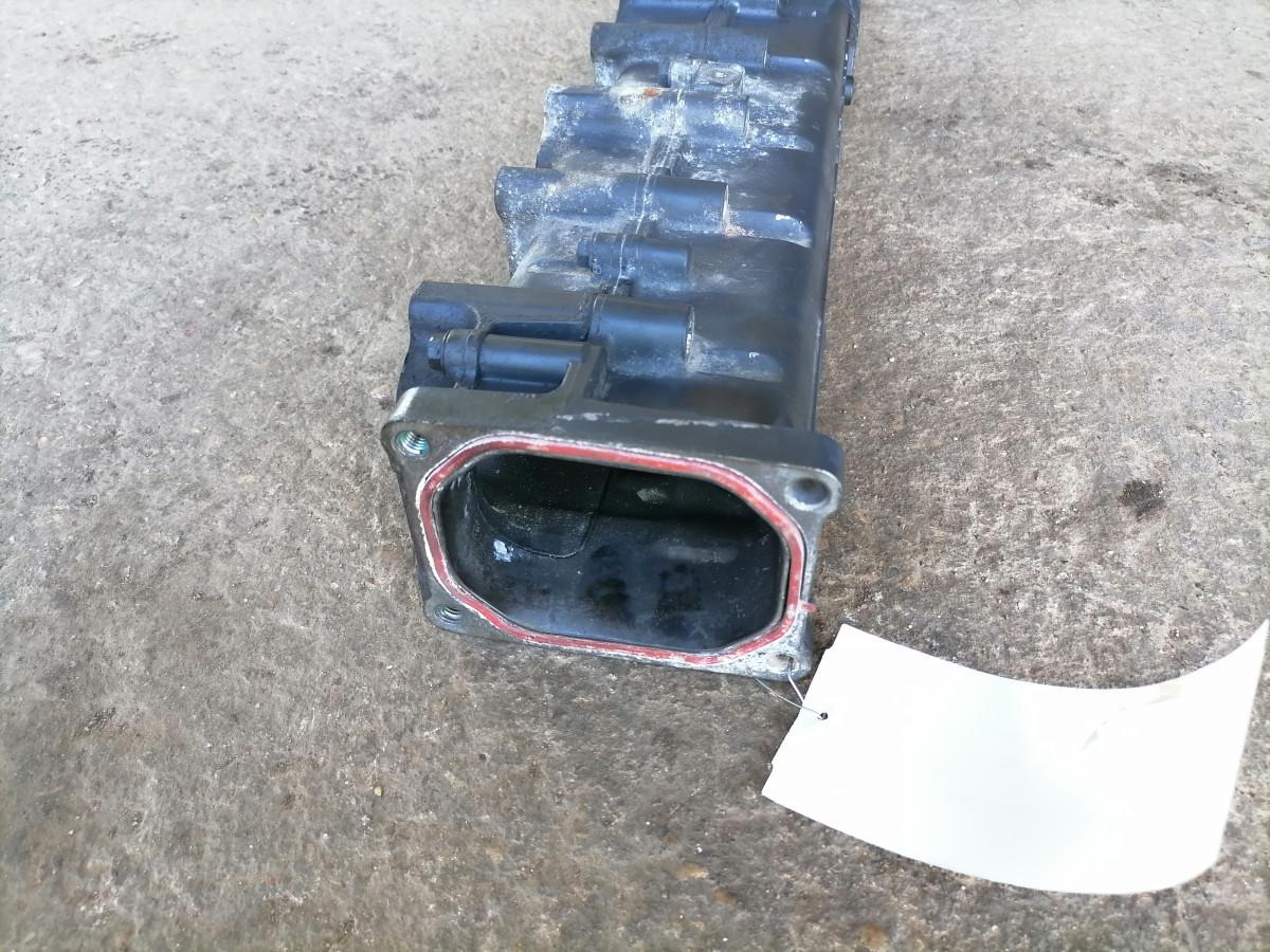 Scania Intake mainfold 2655967 - Colector de admisión para Camión: foto 5 Scania Intake mainfold 2655967 - Colector de admisión para Camión: foto 5