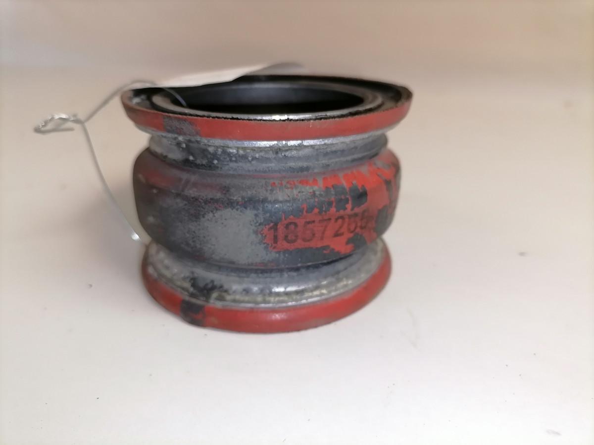 Scania Intercooleri lõdvik 1857265 - Intercooler para Camión: foto 4 Scania Intercooleri lõdvik 1857265 - Intercooler para Camión: foto 4