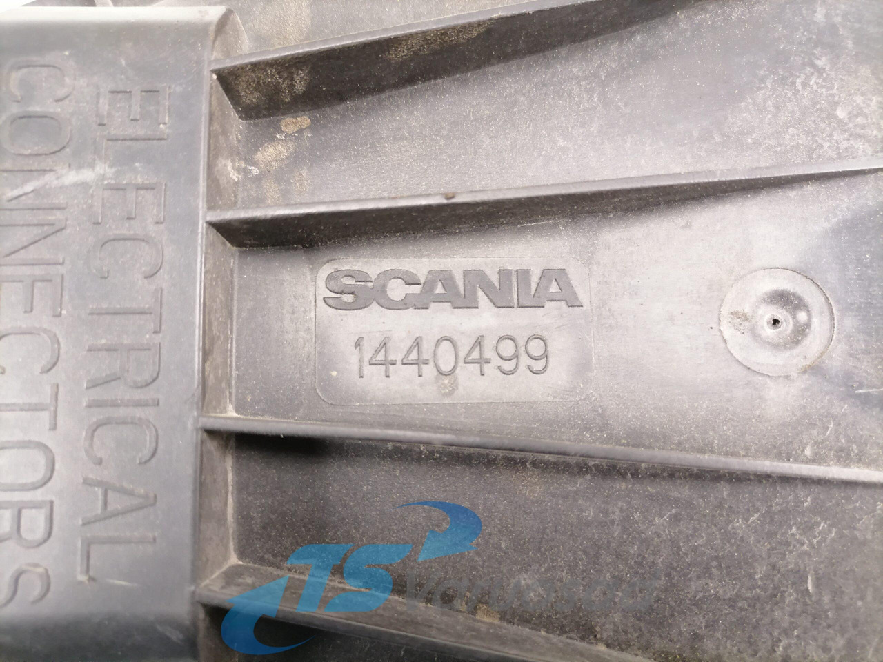 Scania Kabiini juhtmestiku harukarp 1440499 - Fusible para Camión: foto 4 Scania Kabiini juhtmestiku harukarp 1440499 - Fusible para Camión: foto 4