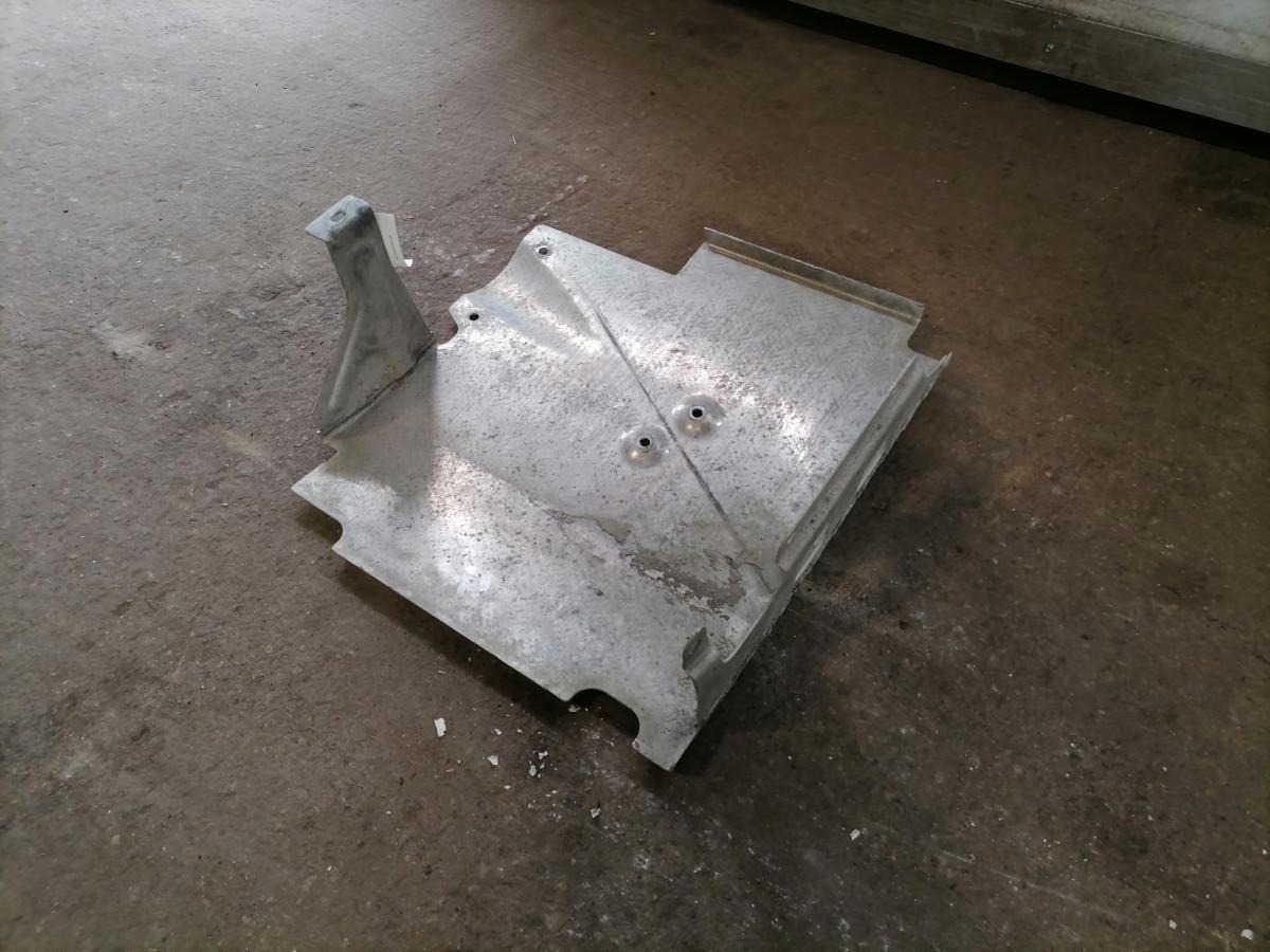 Scania Muffler cover 1776579 - Silenciador para Camión: foto 2 Scania Muffler cover 1776579 - Silenciador para Camión: foto 2