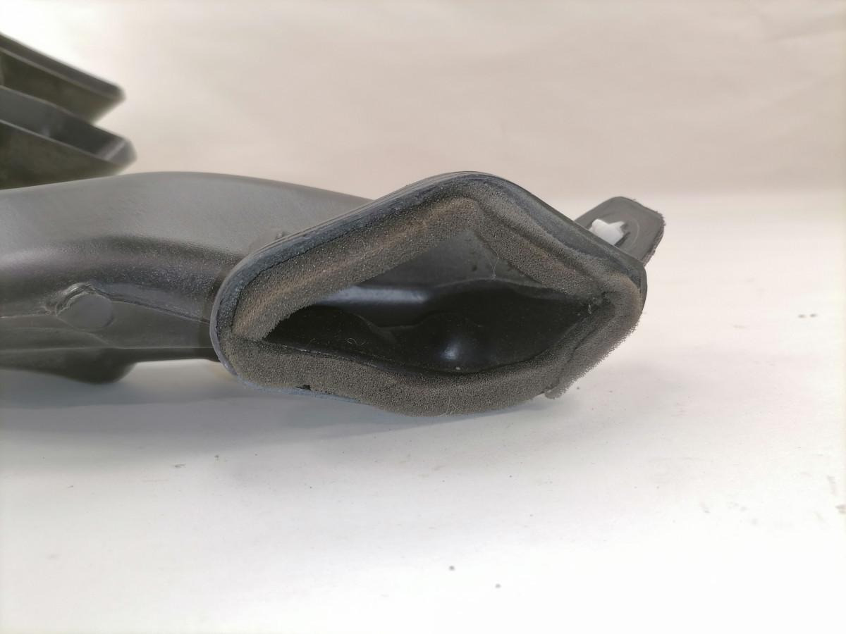 Scania Salongi õhutoru 2125754 - Calefacción/ Ventilación para Camión: foto 4 Scania Salongi õhutoru 2125754 - Calefacción/ Ventilación para Camión: foto 4