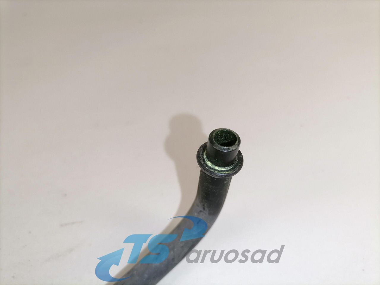 Volvo A/C pipe 20398146 - Calefacción/ Ventilación para Camión: foto 4 Volvo A/C pipe 20398146 - Calefacción/ Ventilación para Camión: foto 4