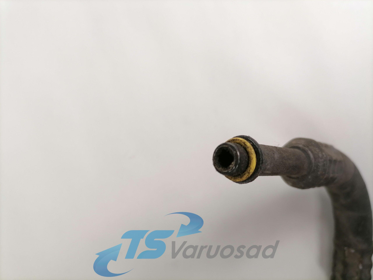 Volvo A/C pipe 20708093 - Calefacción/ Ventilación para Camión: foto 3 Volvo A/C pipe 20708093 - Calefacción/ Ventilación para Camión: foto 3
