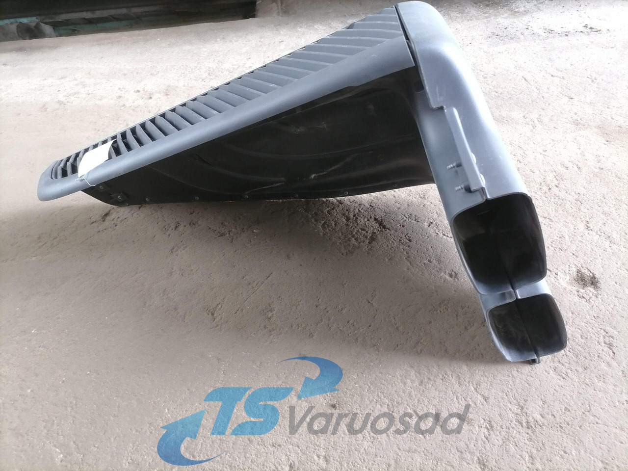 Volvo Air intake 21464731 - Sistema de admisión de aire para Camión: foto 4 Volvo Air intake 21464731 - Sistema de admisión de aire para Camión: foto 4