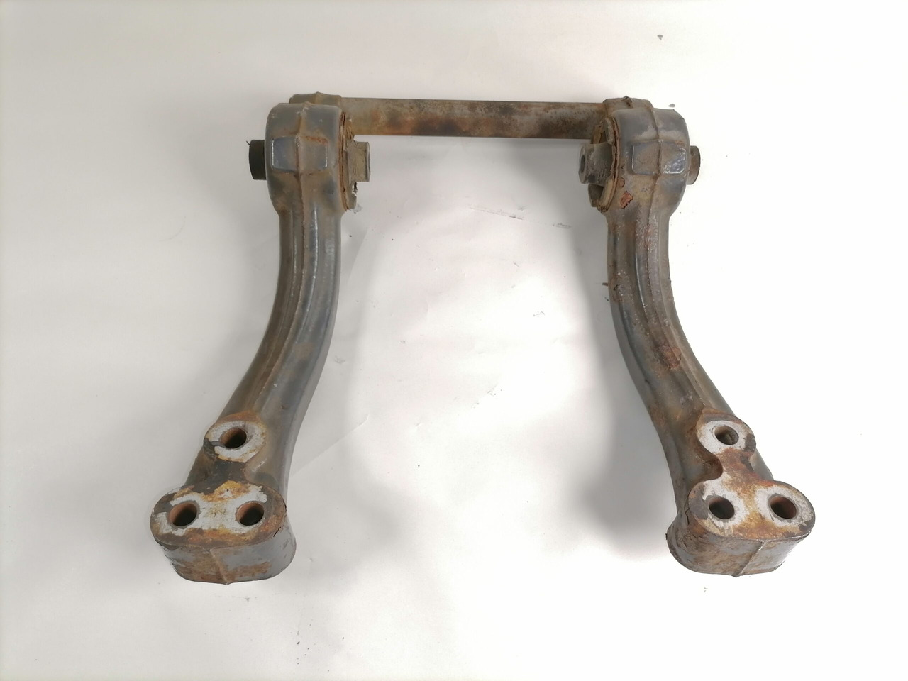 Volvo Akukasti kandur 21313149 - Acumulador para Camión: foto 2 Volvo Akukasti kandur 21313149 - Acumulador para Camión: foto 2