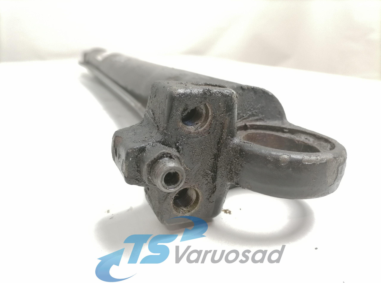 Volvo Cab tilting cylinder 3198842 - Suspensión de cabina para Camión: foto 3 Volvo Cab tilting cylinder 3198842 - Suspensión de cabina para Camión: foto 3