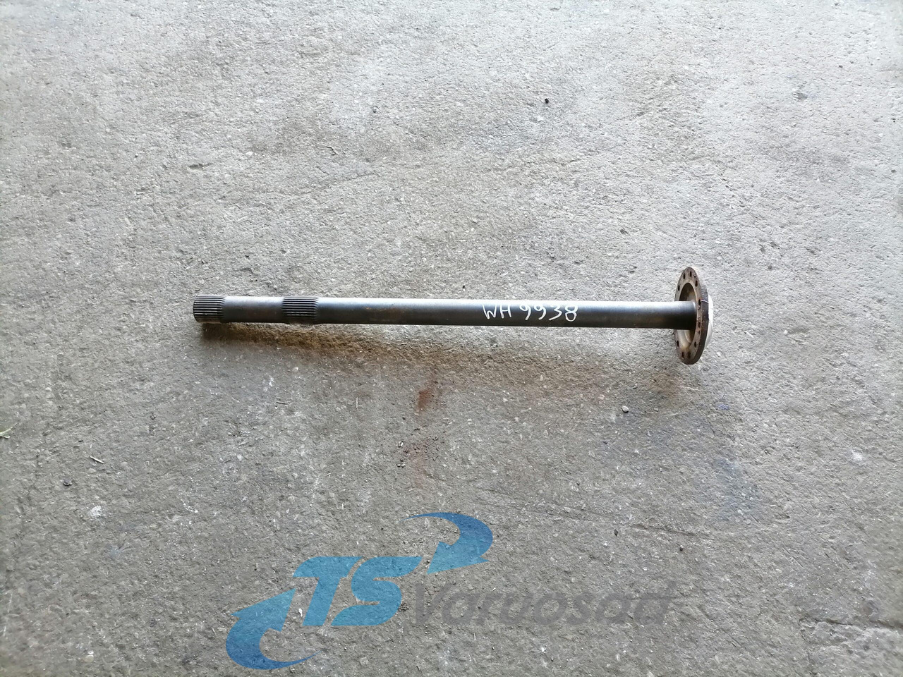 Volvo Drive shaft 3152147 - Palier para Camión: foto 1 Volvo Drive shaft 3152147 - Palier para Camión: foto 1