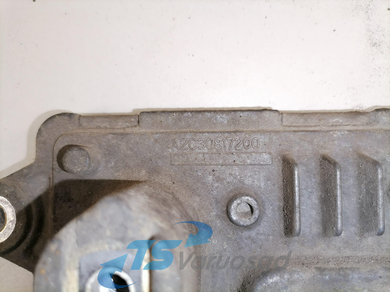 Volvo Ecu ADBlue 21870075 - Unidad de control para Camión: foto 2 Volvo Ecu ADBlue 21870075 - Unidad de control para Camión: foto 2