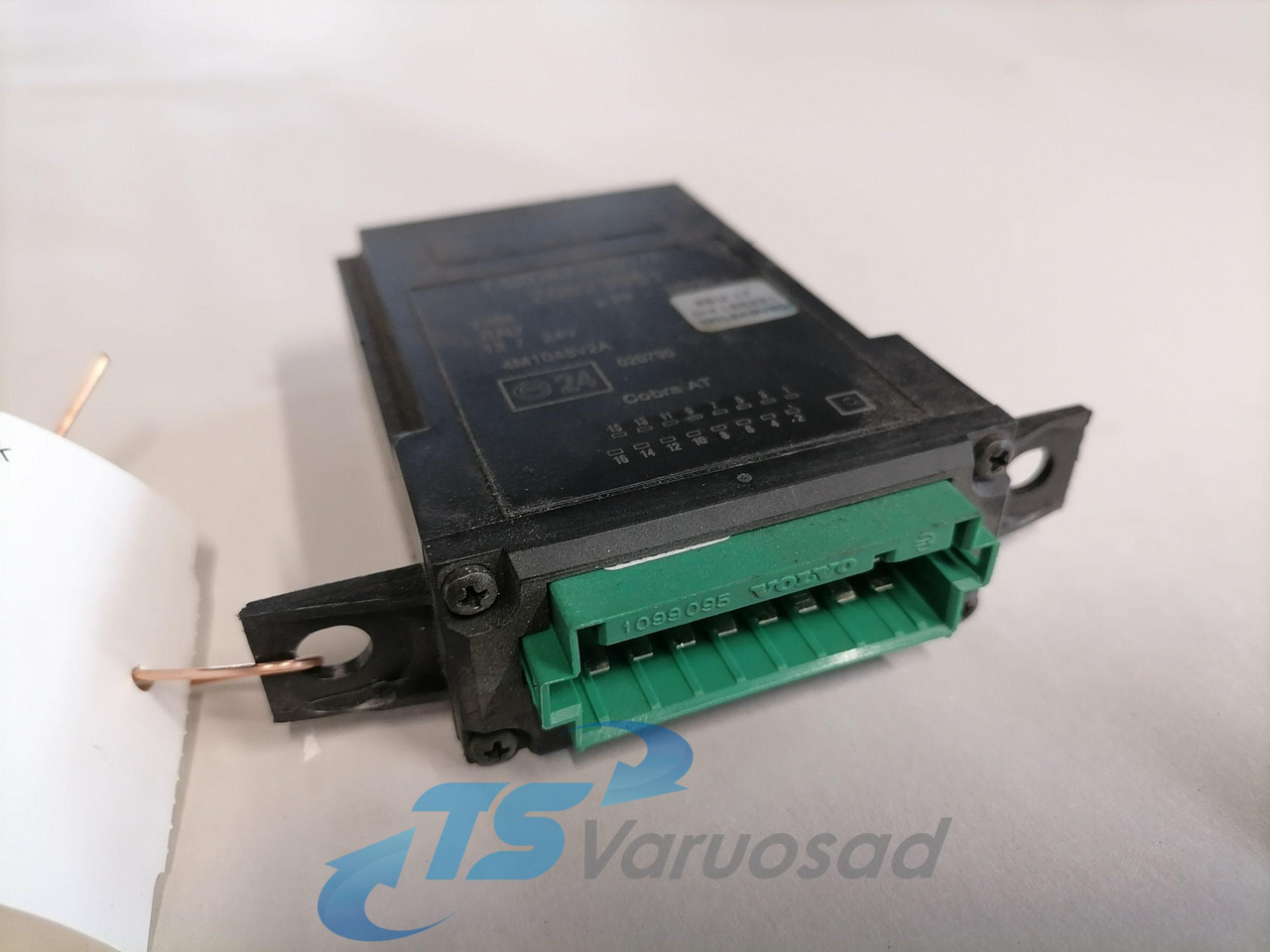 Volvo Ecu, door lock 20823951 - Unidad de control para Camión: foto 1 Volvo Ecu, door lock 20823951 - Unidad de control para Camión: foto 1