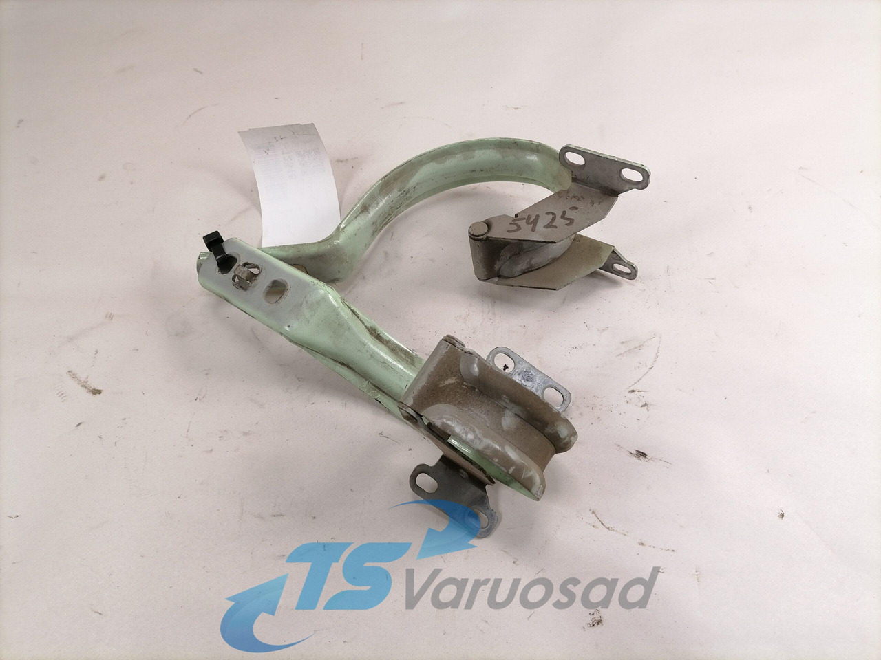 Volvo Küljeluugi hing 8189798 - Pieza universal para Camión: foto 1 Volvo Küljeluugi hing 8189798 - Pieza universal para Camión: foto 1