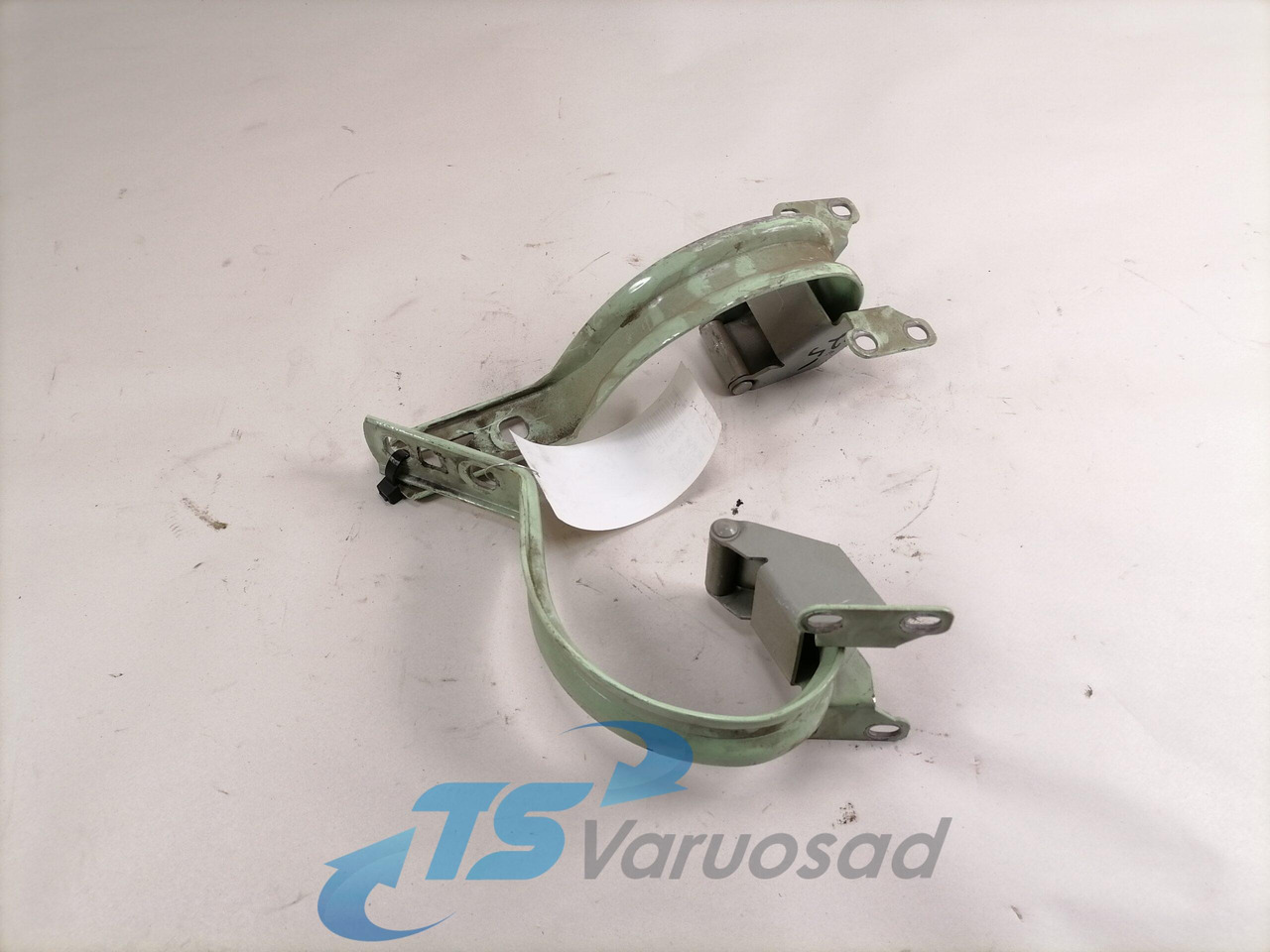 Volvo Küljeluugi hing 8189798 - Pieza universal para Camión: foto 2 Volvo Küljeluugi hing 8189798 - Pieza universal para Camión: foto 2