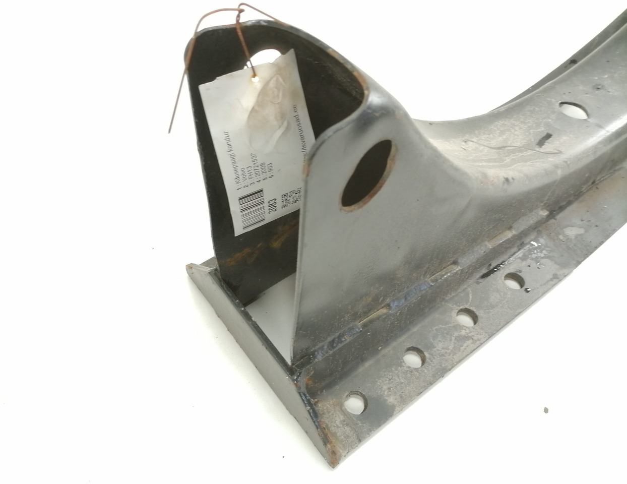 Volvo Kütusepaagi kandur, Volvo 20721537 - Depósito de combustible para Camión: foto 4 Volvo Kütusepaagi kandur, Volvo 20721537 - Depósito de combustible para Camión: foto 4