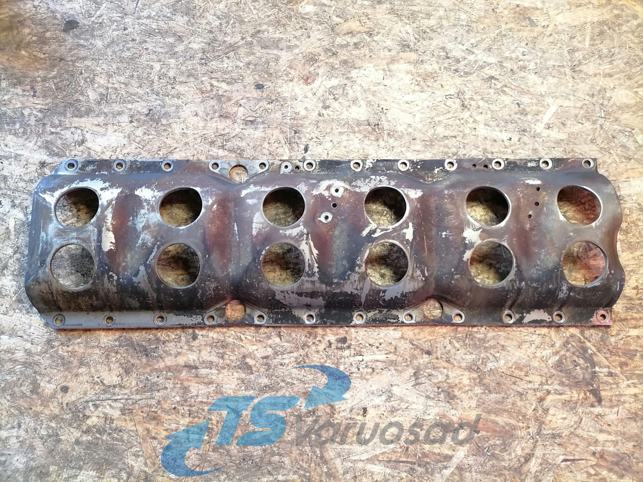 Volvo Ladder frame 21644620 - Cárter de aceite para Camión: foto 1 Volvo Ladder frame 21644620 - Cárter de aceite para Camión: foto 1