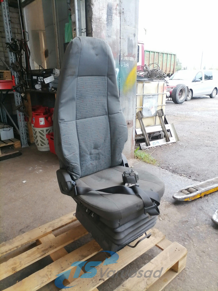 Volvo Passenger seat - Asiento para Camión: foto 1 Volvo Passenger seat - Asiento para Camión: foto 1