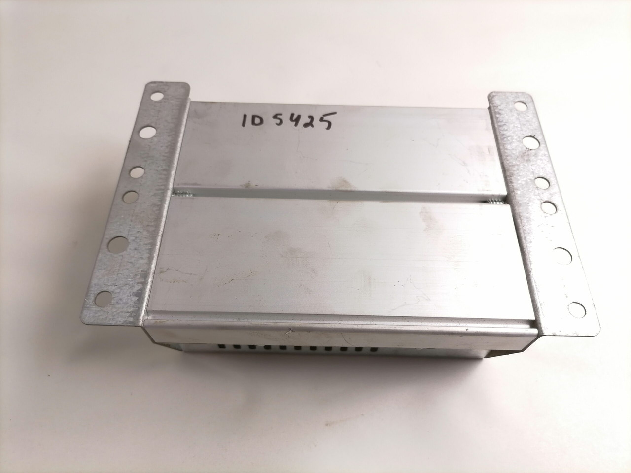Volvo Radio Memory Backup 20455097 - Unidad de control para Camión: foto 5 Volvo Radio Memory Backup 20455097 - Unidad de control para Camión: foto 5