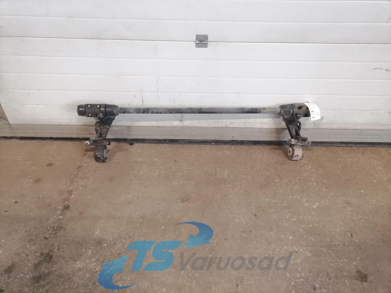 Volvo Volvo FH kabiini torsioonvarras 3198853 - Suspensión de cabina para Camión: foto 1 Volvo Volvo FH kabiini torsioonvarras 3198853 - Suspensión de cabina para Camión: foto 1