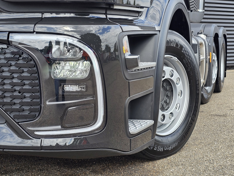 Mercedes-Benz ACTROS 2548 / GIGASPACE / PTO / 6X2/4 / !! NEW !! - Cabeza tractora: foto 3 Mercedes-Benz ACTROS 2548 / GIGASPACE / PTO / 6X2/4 / !! NEW !! - Cabeza tractora: foto 3