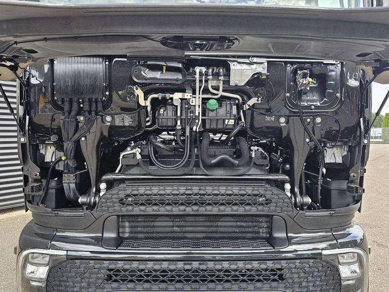 Mercedes-Benz ACTROS 2548 / GIGASPACE / PTO / 6X2/4 / !! NEW !! - Cabeza tractora: foto 5 Mercedes-Benz ACTROS 2548 / GIGASPACE / PTO / 6X2/4 / !! NEW !! - Cabeza tractora: foto 5