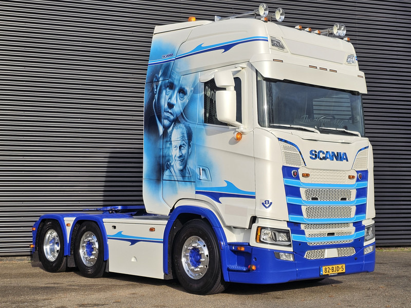 Scania S580 V8 6x2/4 / SPECIAL PAINT / SHOW - Cabeza tractora: foto 3 Scania S580 V8 6x2/4 / SPECIAL PAINT / SHOW - Cabeza tractora: foto 3
