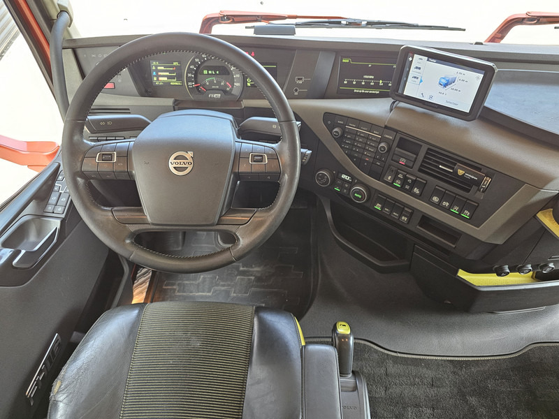 Cabeza tractora Volvo FH 16.750 6x2-4 / LIFT - STEERING AXLE: foto 12 Cabeza tractora Volvo FH 16.750 6x2-4 / LIFT - STEERING AXLE: foto 12