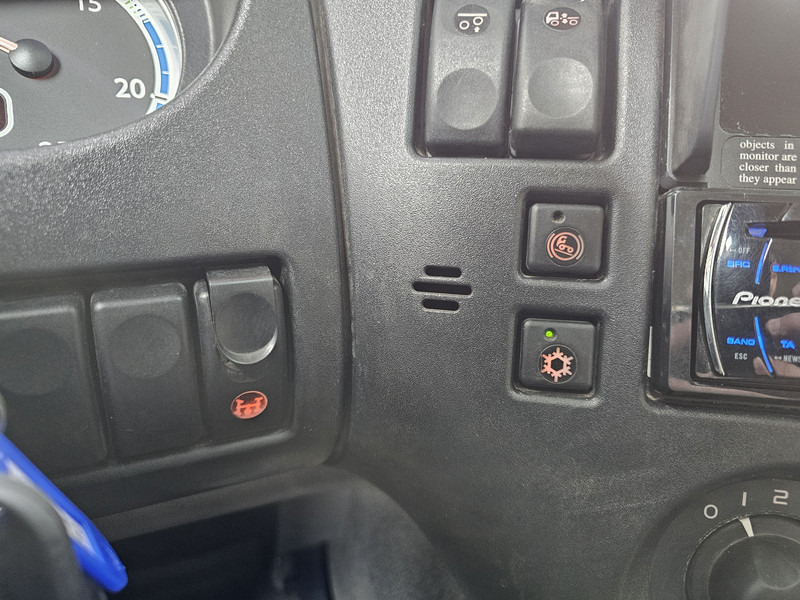 Leasing de DAF CF 85.410 6x2 / HIAB 35 t/m crane / kran + REMOTE DAF CF 85.410 6x2 / HIAB 35 t/m crane / kran + REMOTE: foto 19